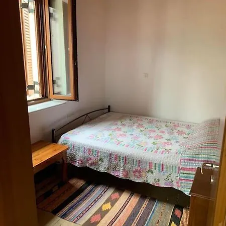 Vakantiehuis Cozy Traditional House Kyparissia